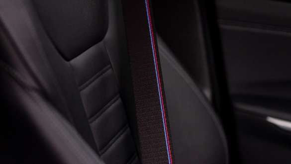 M Sport seats with M seat belts M Sport seats with M seat belts
