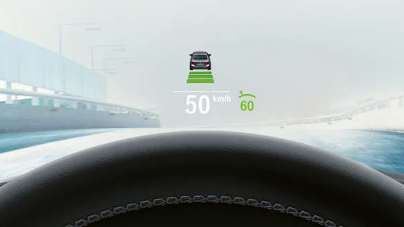 BMW Head-Up Display BMW 5 Series Sedan BMW Head-Up Display BMW 5 Series Sedan 540i Sedan G30 Bluestone metallic