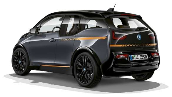 BMW i3 Unique Forever Edition I01 three-quarter front view BMW i3 Unique Forever Edition I01 Storm Bay with Frozen E-Copper metallic accent three-quarter front view