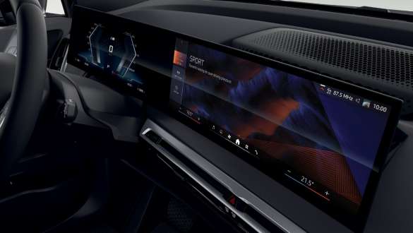 BMW iX M60 i20 2022 electric SUV BMW Live Cockpit Professional BMW Curved Display