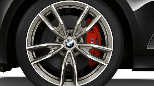 M Sport brake BMW M340i xDrive Sedan G20 2020 BMW M340i xDrive Sedan G20 2020 M Sport brake close-up wheel