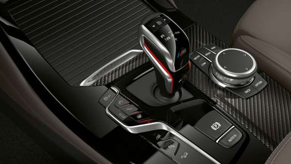 8-speed M Steptronic transmission F98. BMW X4 M and BMW X4 M Competition SUV F98, interior, M gear lever, 8-speed M Steptronic transmission.