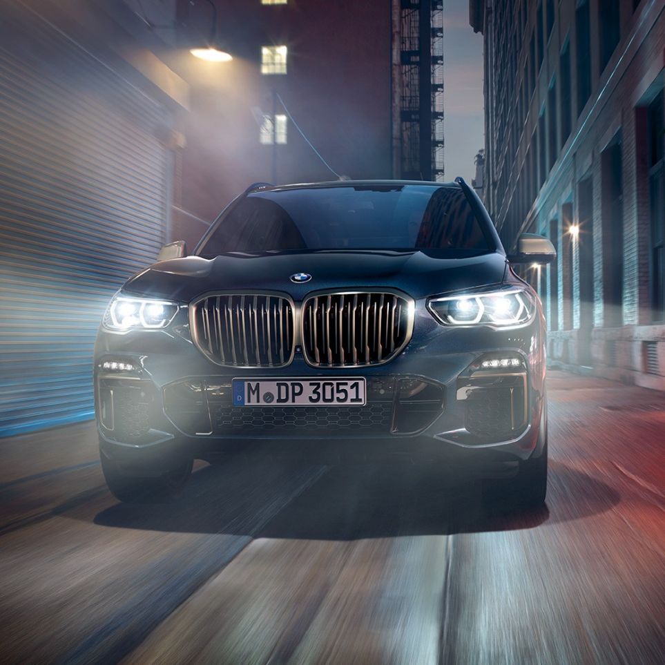 BMW kidney grille BMW X5 M50i and M50d SUV G05 BMW kidney grille in Cerium Grey BMW X5 M50i and M50d SUV G05 Carbon black metallic front view
