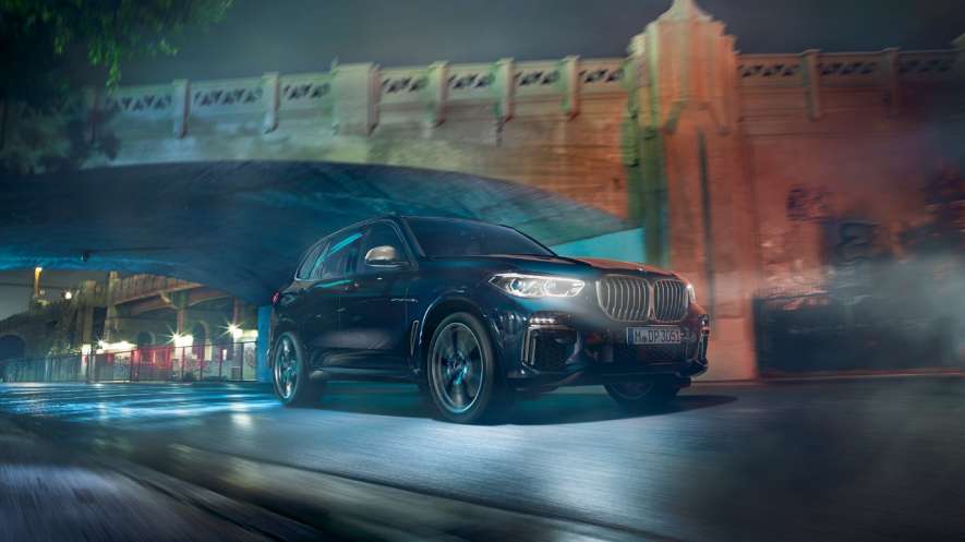 BMW X5 M50i BMW X5 M50i