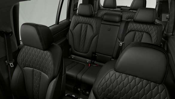 7 seats BMW X7 M60i xDrive G07 LCI 7 seats BMW X7 M60i xDrive G07 LCI interior