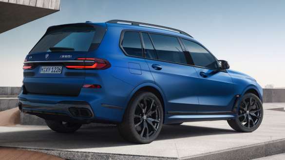 Parking Assistant BMW X7 M60i xDrive G07 LCI Parking Assistant BMW X7 M60i xDrive G07 LCI interior