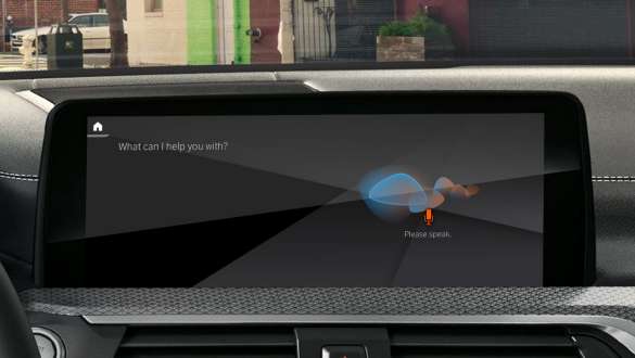 Navigate Door to Door BMW X4 Navigate Door to Door BMW X4 G02 2018 message on smartphone