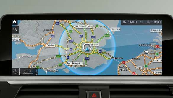 Plug-in hybrid BMW X5 xDrive45e G05 navigation system Plug-in hybrid BMW X5 xDrive45e G05 navigation system close-up
