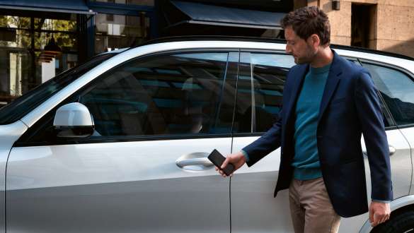 BMW Intelligent Personal Assistant BMW Intelligent Personal Assistant BMW X5 G05 2018 cockpit
