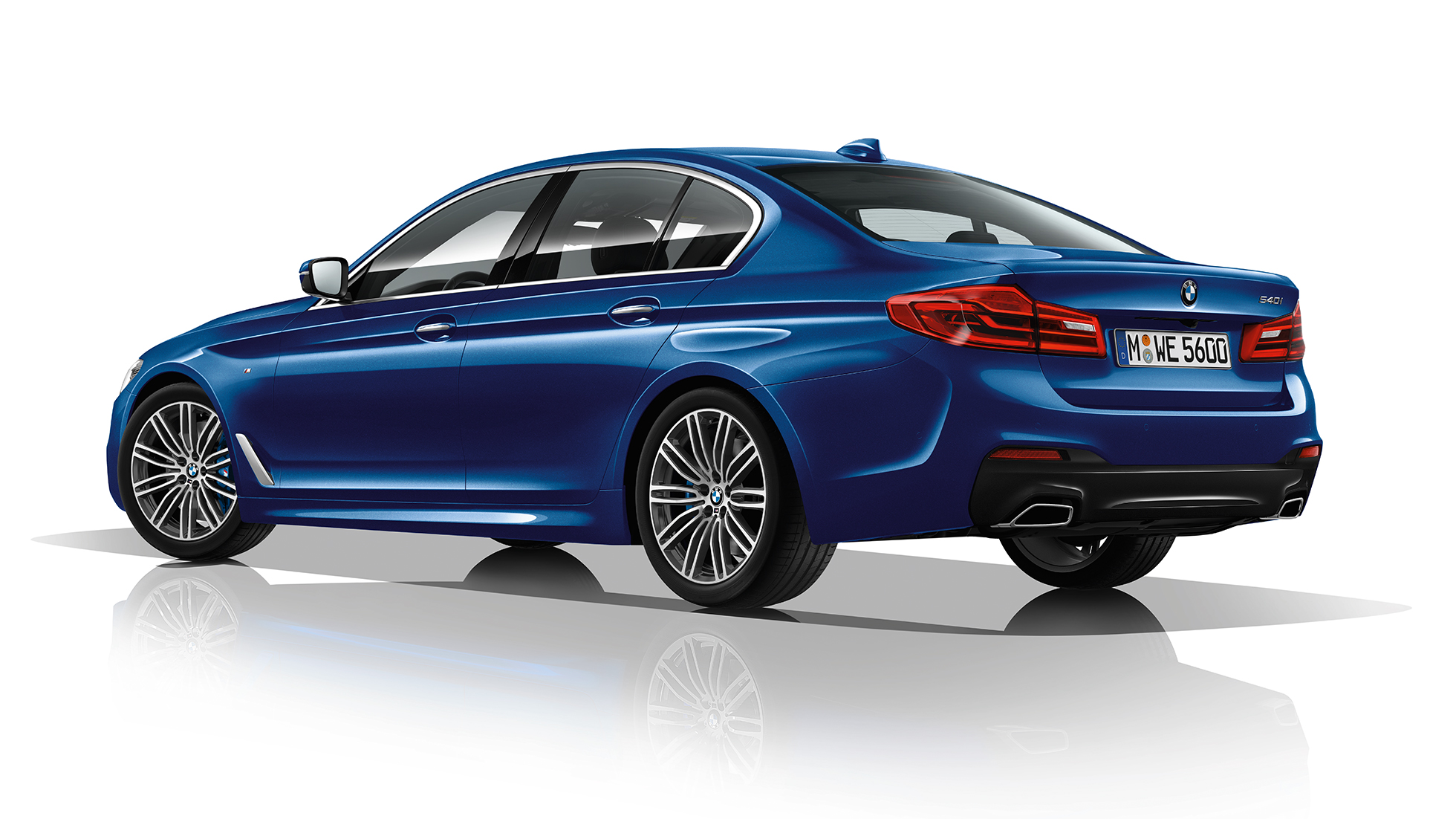 M Sport package three-quarter rear view BMW 5 Series Sedan 540i Sedan M Sport package BMW 5 Series Sedan 540i Sedan G30 Mediterranean Blue metallic three-quarter rear view