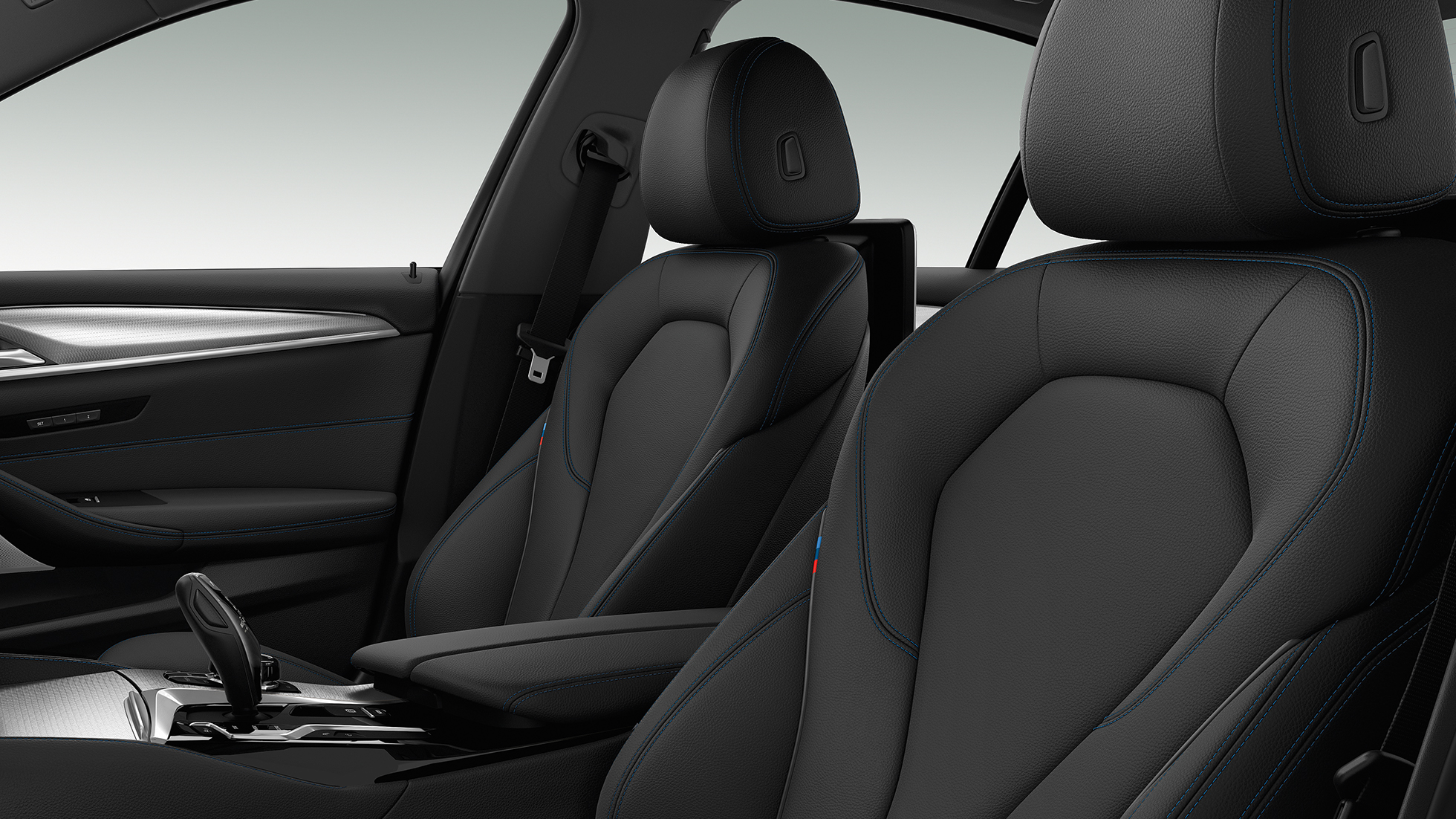 M Sport package upholstery BMW 5 Series Sedan 540i Sedan M Sport package BMW 5 Series Sedan 540i Sedan G30 Mediterranean Blue metallic upholstery