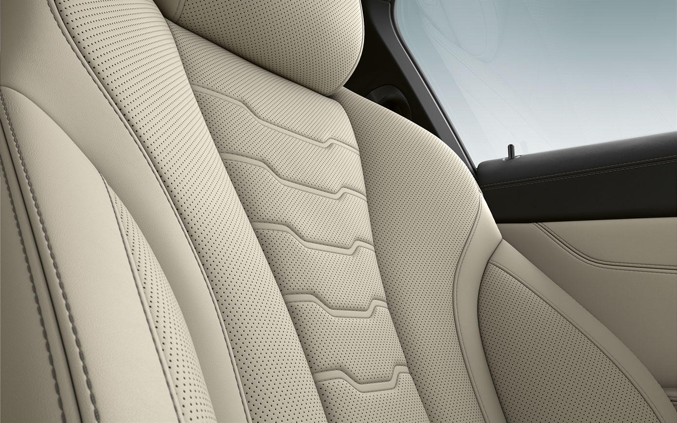 BMW 8 Series Coupé, upholstery. Close-up of the upholstery and stitching of the BMW 8 Series Coupé.