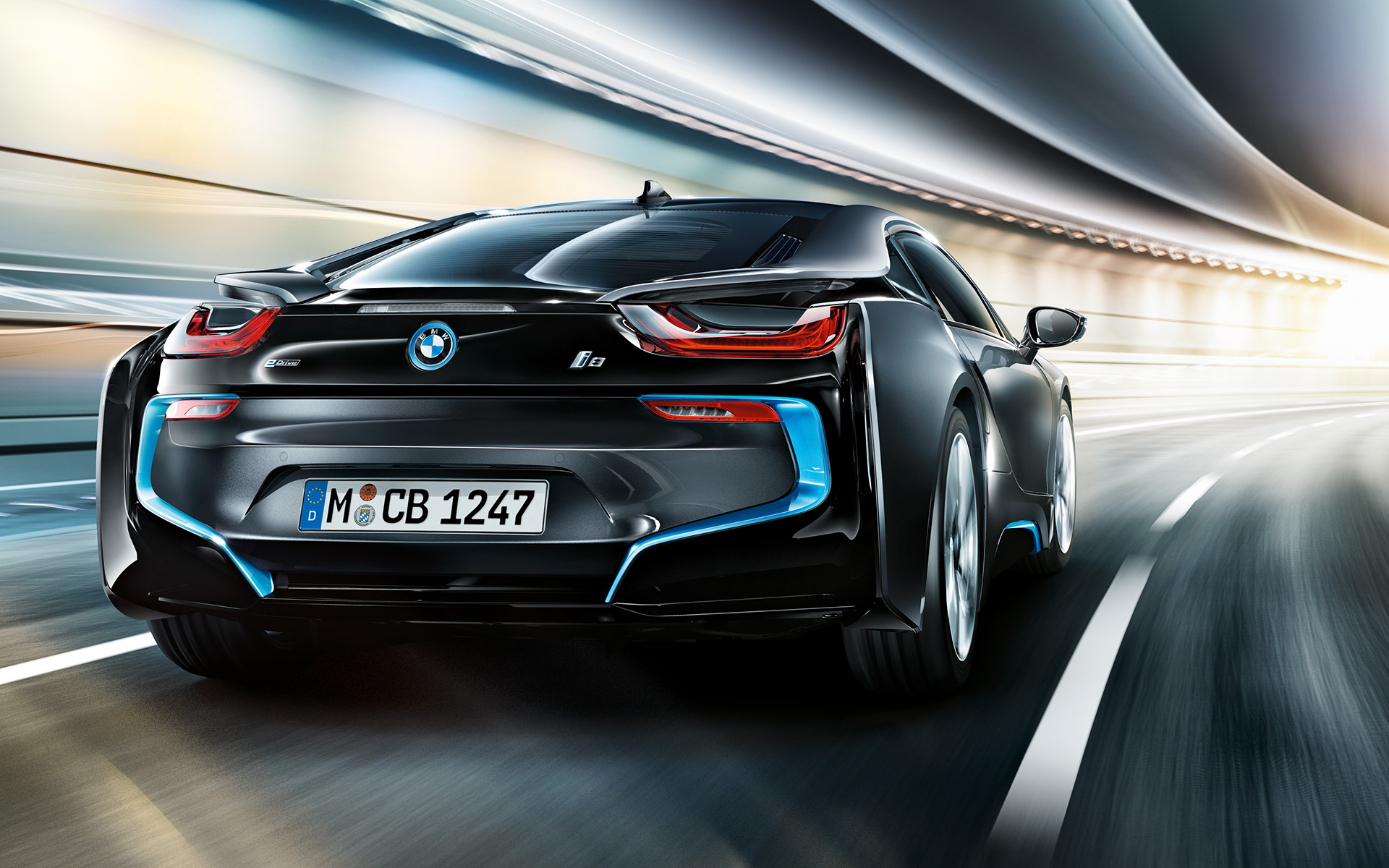 The electrifying BMW i8 The electrifying BMW i8