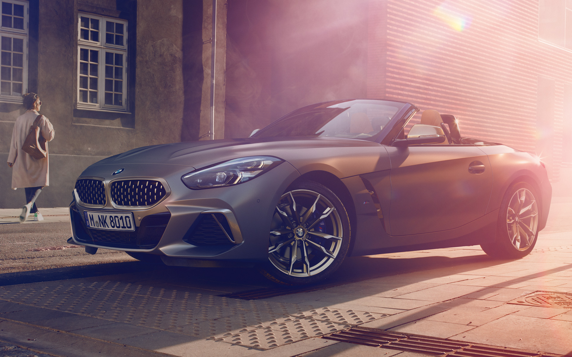 BMW Z4 M40i Roadster G29 2019 BMW Individual Frozen Grey metallic three-quarter front view
