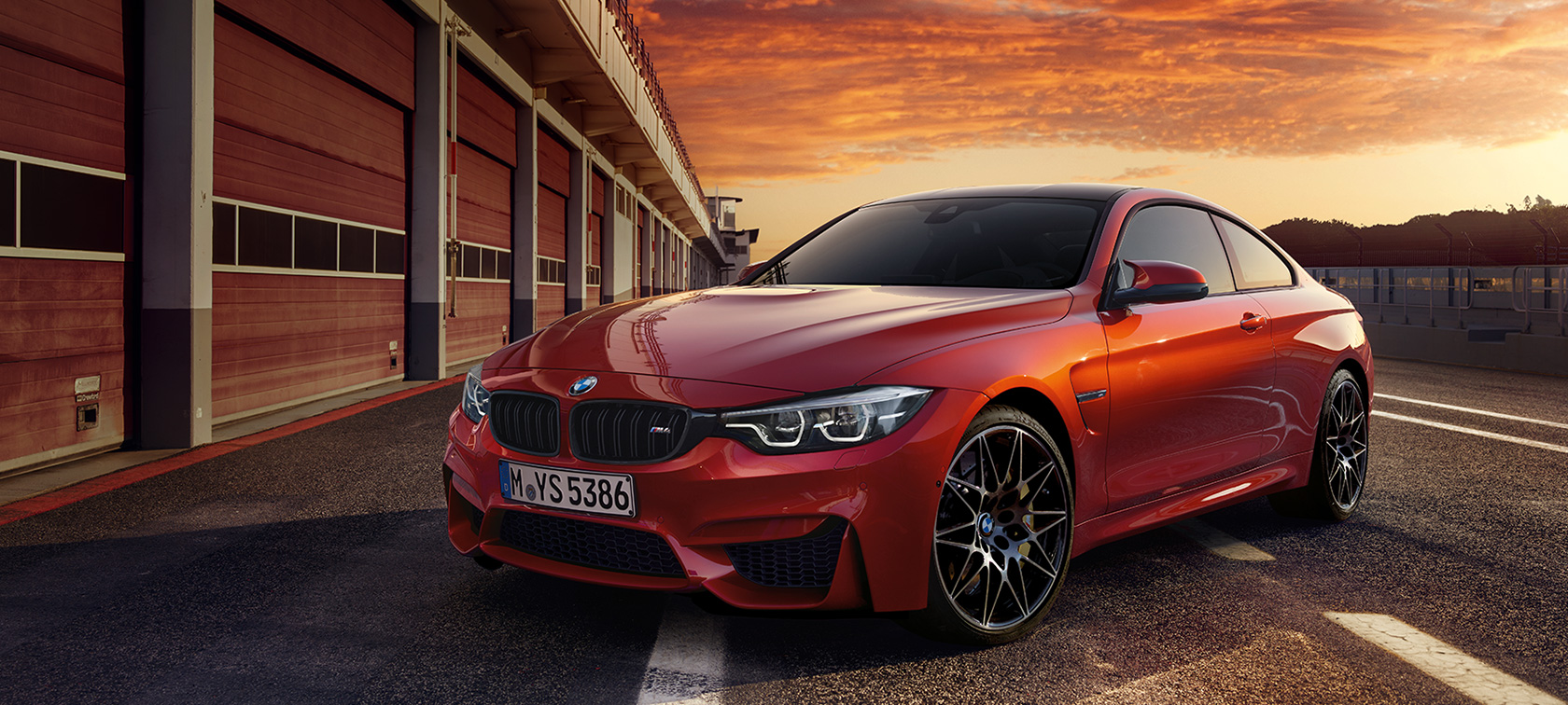 BMW M-Series M4 Coupe in red: road stop BMW M-Series M4 Coupe in red: road stop