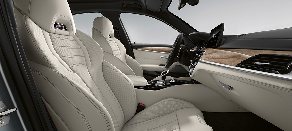 BMW Individual BMW M5 Sedan F90 2020 BMW Individual full leather trim 'Merino' Smoke White/Black BMW Individual BMW M5 Sedan F90 LCI Facelift 2020 BMW Individual full leather trim 'Merino' Smoke White/Black interior