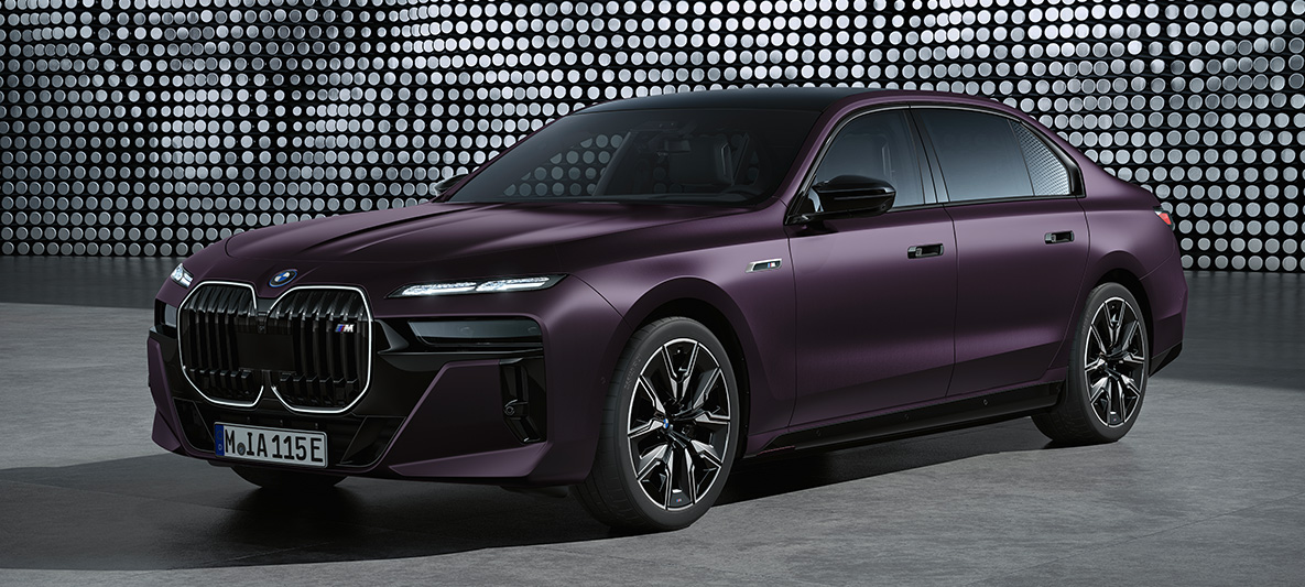 Frozen Purple Special paint finishes BMW 7 Series M Automobiles G70 BMW 7 Series M Automobiles G70 Frozen Purple Special paint finishes