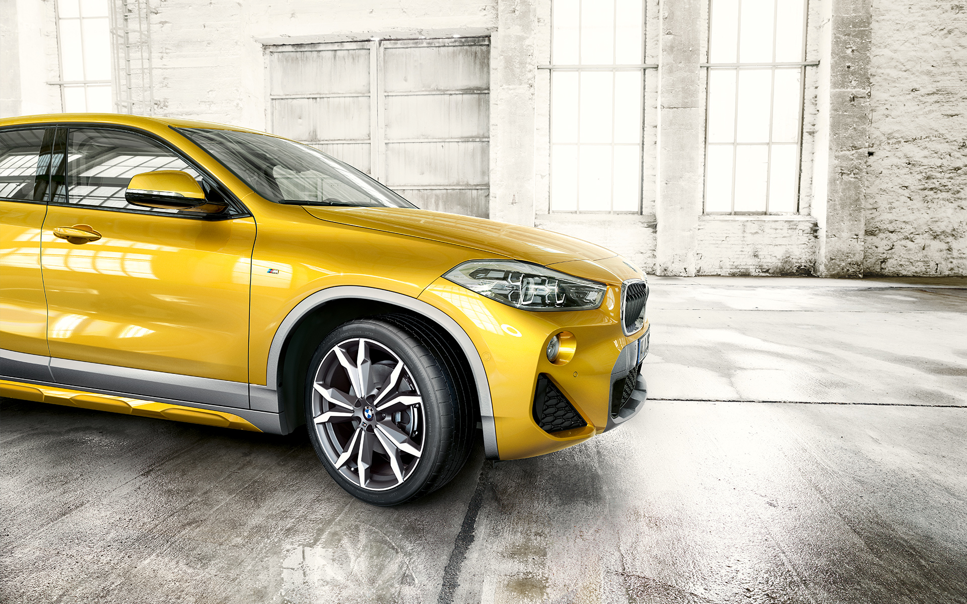 BMW X2, 19 inch Wheels.. BMW X2, close up view of the 19 inch Wheels..