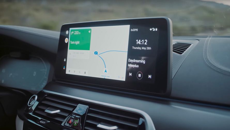 Android Auto smartphone integration functions and benefits explained in the tutorial video Android Auto smartphone integration functions and benefits explained in the tutorial video