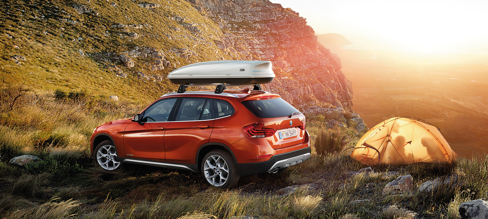 New BMW orange rear view: mountaintop New BMW orange rear view: mountaintop