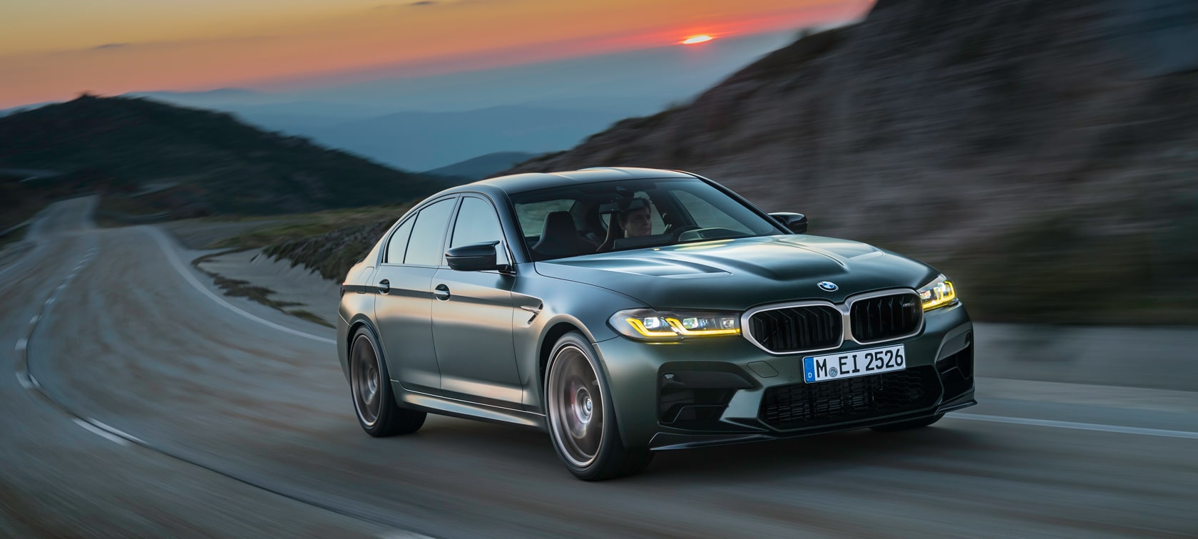 BMW M5 xDrive BMW M5 xDrive