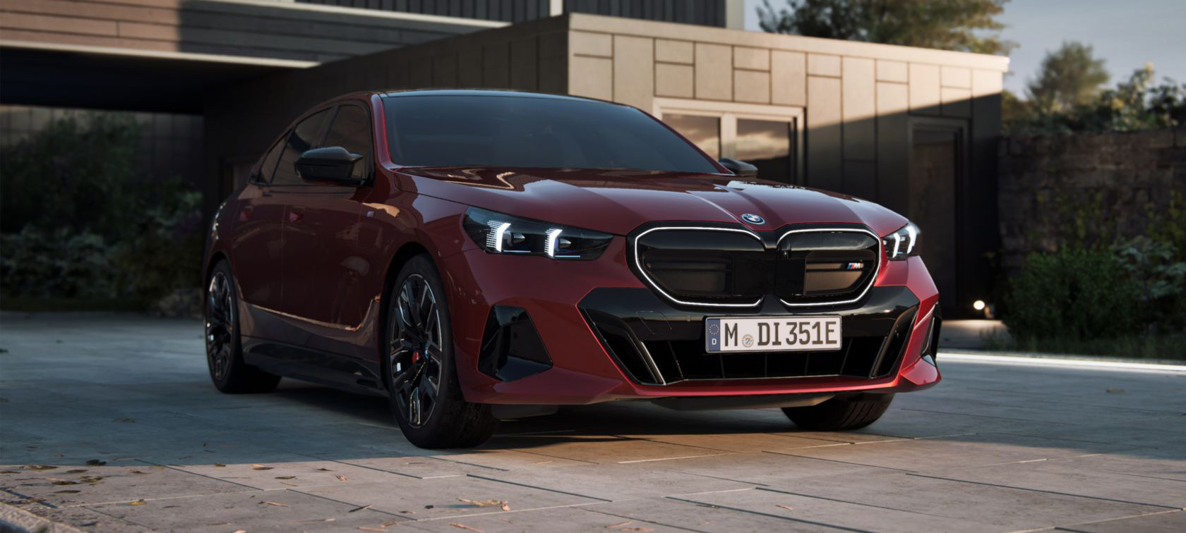 BMW i5 M60 xDrive Keep Me Informed BMW i5 M60 xDrive Keep Me Informed