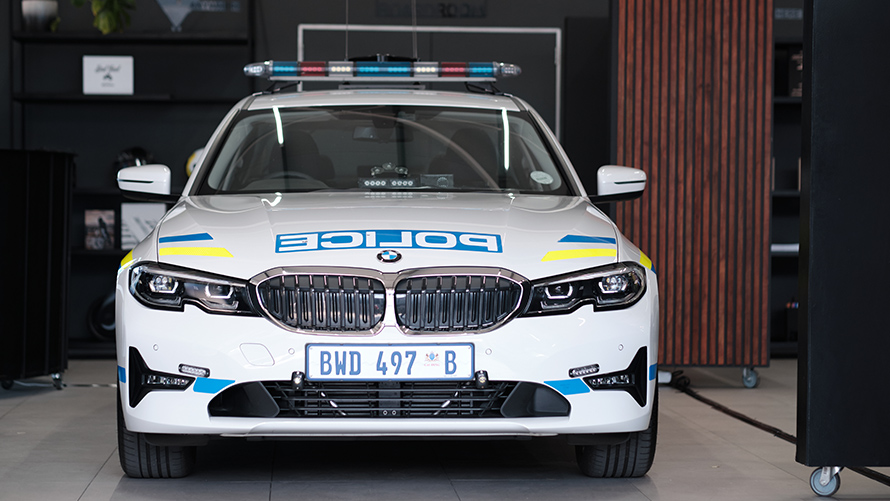 BMW 3 Series Touring police vehicle BMW 3 Series Touring police vehicle 1/3 front view driving
