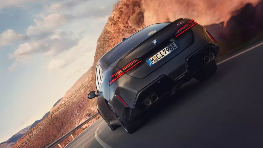 Explore the BMW M5