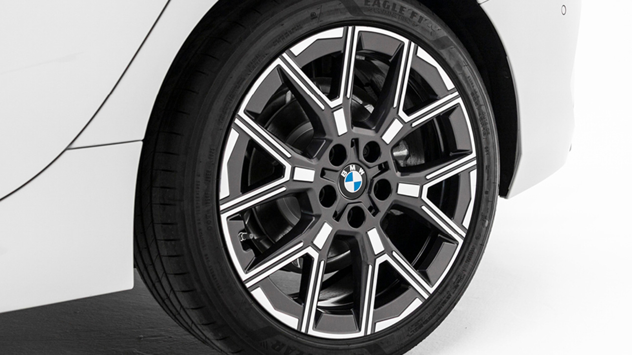 18" Alloy Wheels