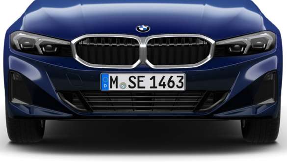 Front bumper and flank protection.