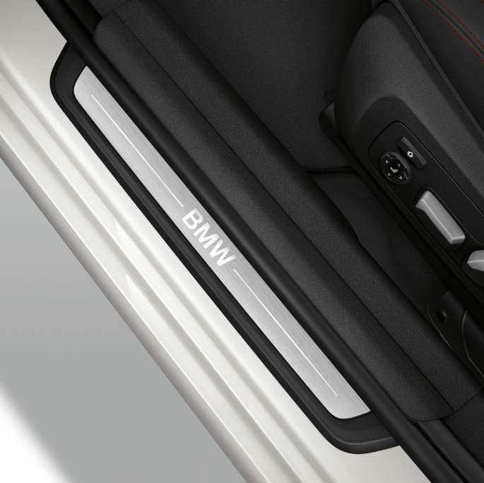 BMW 3 Series Sedan, Luxury Line entry sill. Top view of the door sill of the BMW 3 Series Sedan with Model Sport Line features.